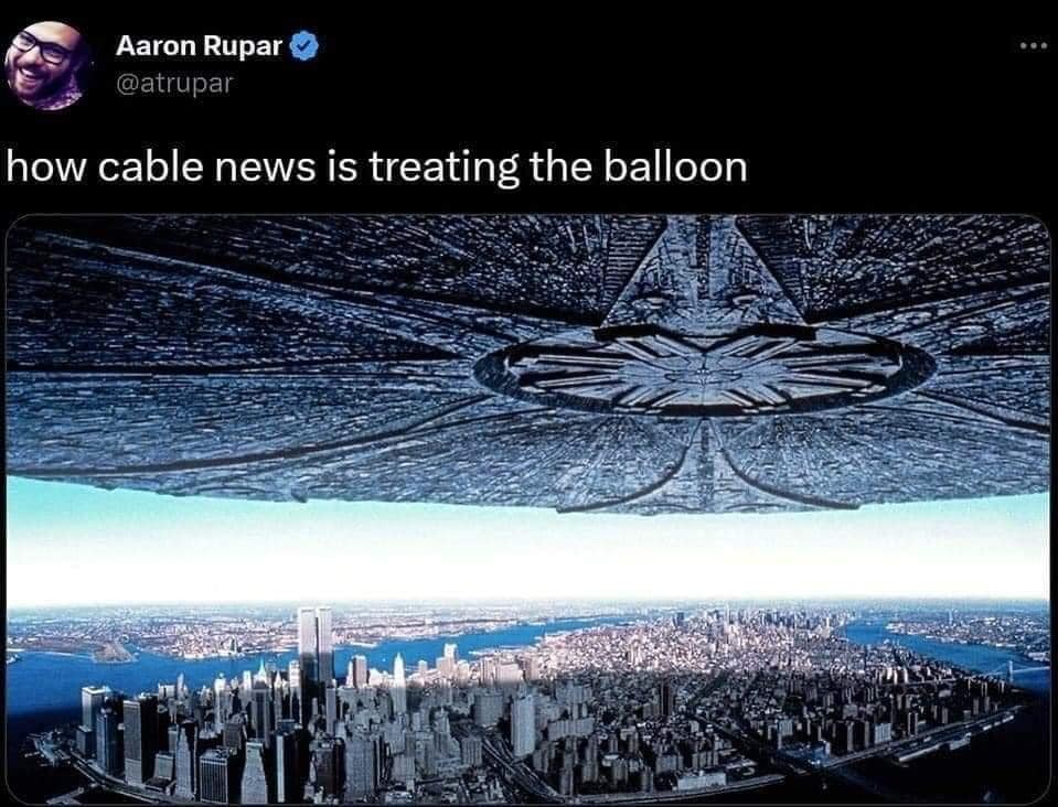 Okay, let's break down this image (and its accompanying tweet context) through various theoretical lenses, only where applicable. **Image Overview:** The image depicts a massive, dark, saucer-shaped object (strongly r...