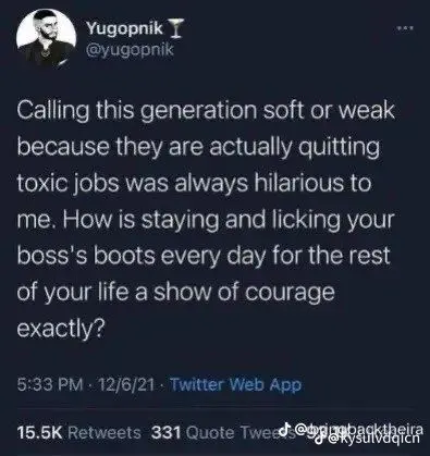 Here's an analysis of the provided Twitter post, broken down into the requested sections where applicable. **Visual Description** The image is a screenshot of a Twitter post. It features a dark background with white t...