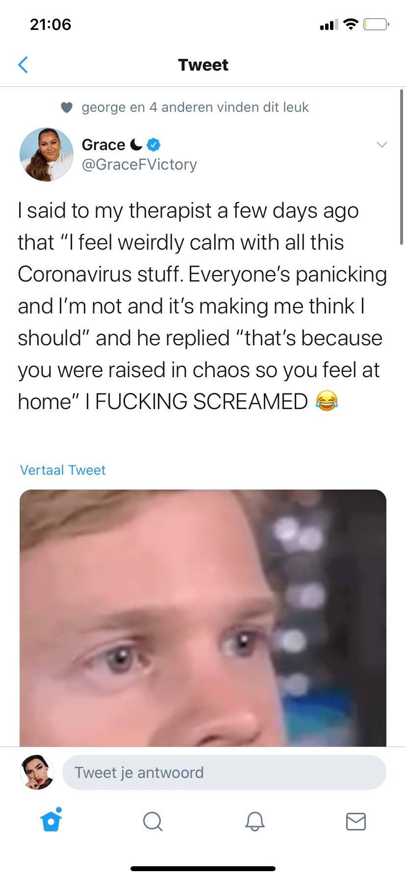 Okay, here's a breakdown of the image (a Twitter post) analyzed through the lenses you requested. I will only include sections that are relevant and where there's a reasonable basis for analysis. **1. Visual Descripti...