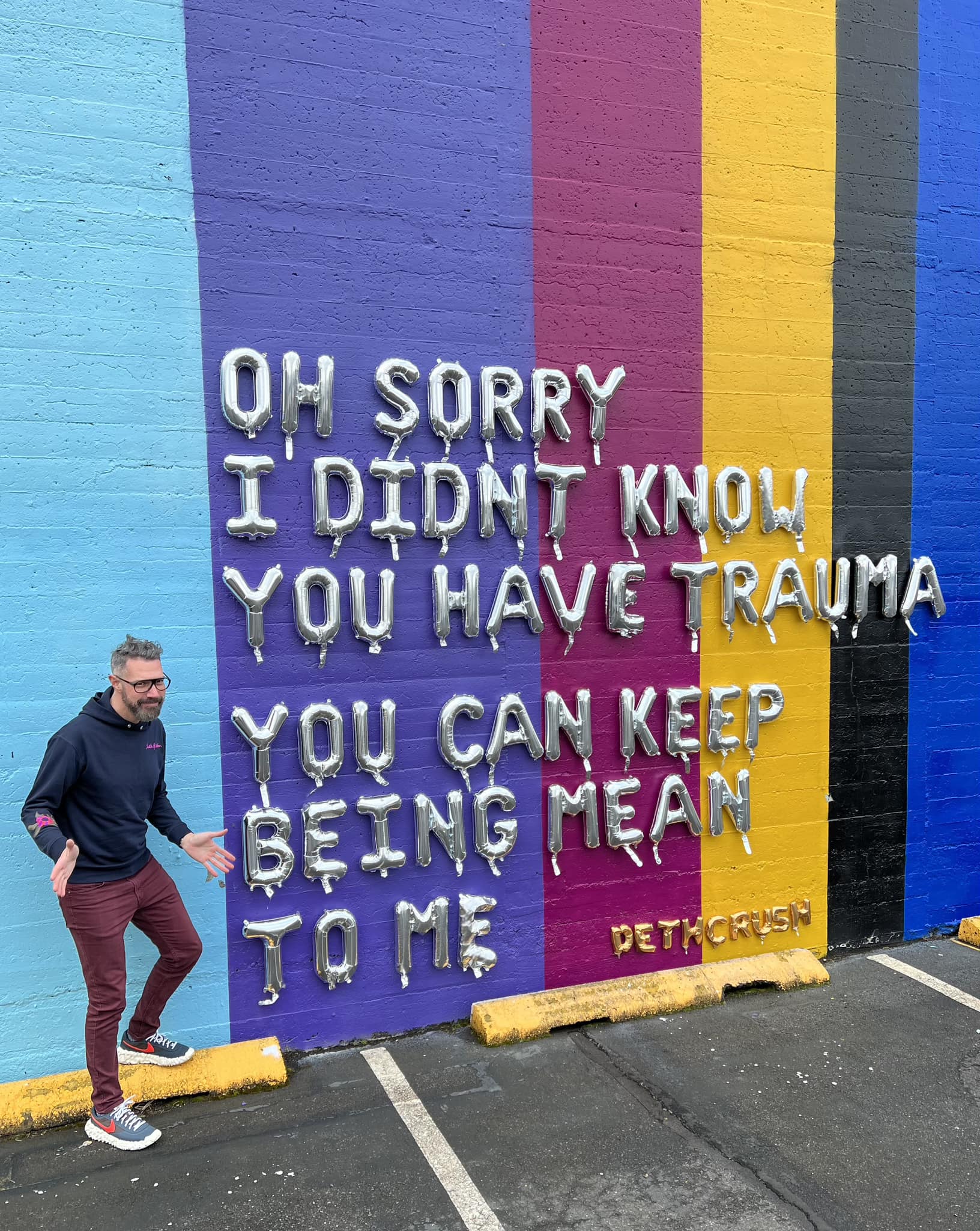 Okay, here's an analysis of the image, broken down into sections based on the theoretical frameworks you requested. Not all frameworks will necessarily apply deeply, and I'll explain why if that's the case. --- ## Vis...