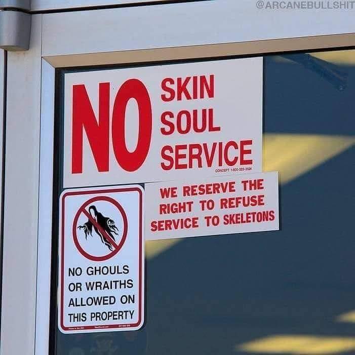 Okay, here's an analysis of the image, broken down into sections per your request. I'll prioritize the most relevant lenses, and won't apply a section if it doesn't lend itself well to the image's content. --- **Visua...