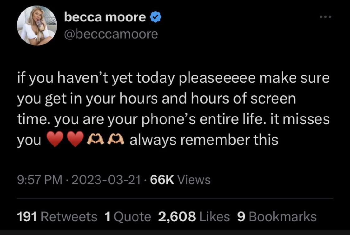 Okay, here's an analysis of the tweet, broken down into sections addressing the requested theoretical frameworks. I'll indicate where a section is not applicable. ## Visual Description The image is a screenshot of a t...