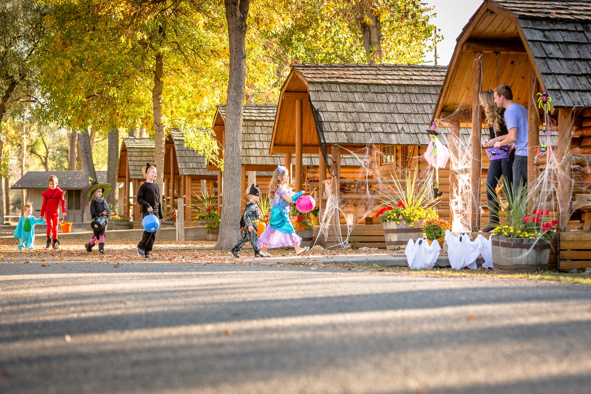 fall-campground-trick-or-treat