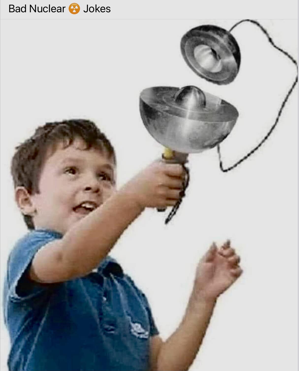 Here's an analysis of the image, broken down into sections relevant to the requested theoretical frameworks. Keep in mind that applying these frameworks to a seemingly simple image like this often involves interpretin...