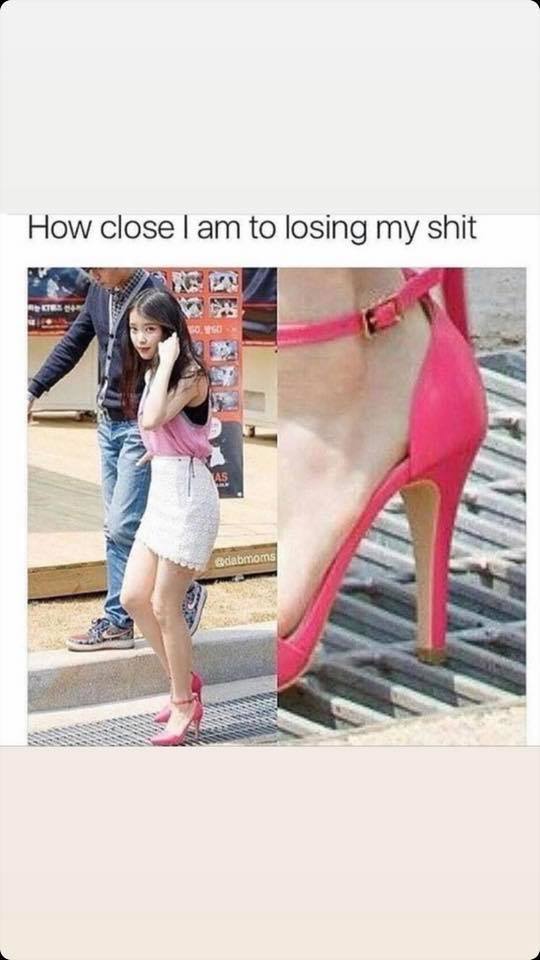 Okay, here's an analysis of the image and its caption, broken down into sections as requested. I'll indicate where a section isn't applicable. I'll also preface this by saying that interpreting memes and their intent...