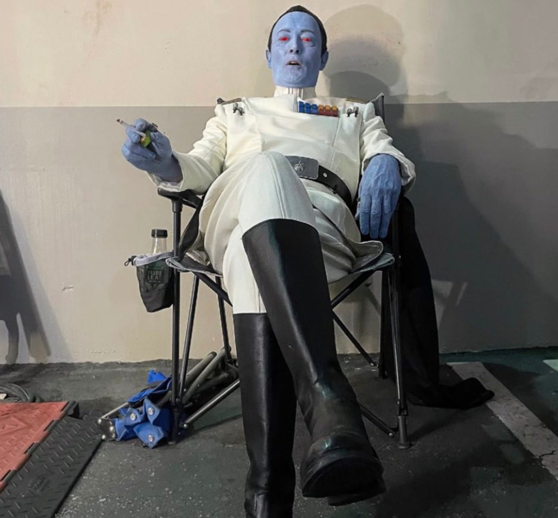 Okay, let's break down the image using the requested theoretical lenses. It's important to note that applying these theories is interpretative and depends on the chosen emphasis. I'll indicate where a theory *doesn't*...