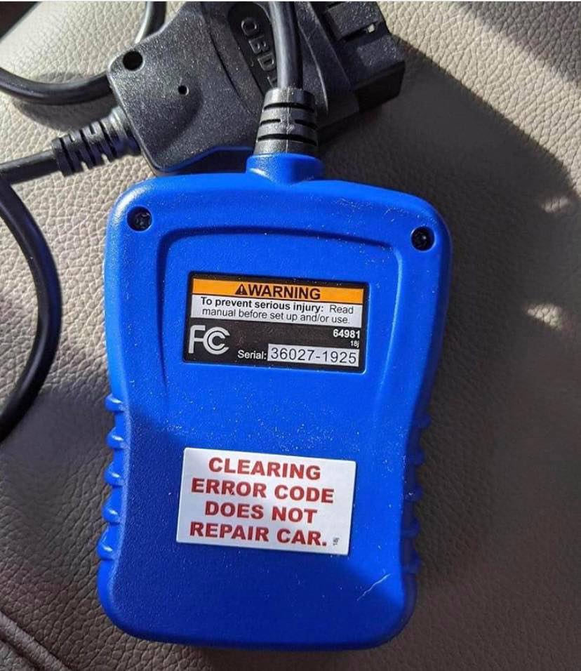 Okay, here's an analysis of the image of the automotive diagnostic tool, broken down into sections according to your request. Please note some of these approaches will be more fitting/productive than others given the...