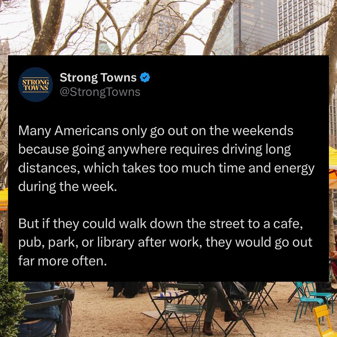 Okay, here's an analysis of the image and text, broken down into sections based on the requested theoretical frameworks. I'll indicate where a framework doesn't strongly apply to avoid forcing a connection. **1. Visua...